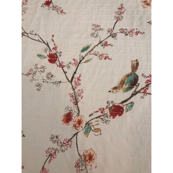 Lenox Chirp Print Spill Proof Oblong Tablecloth. 97 x 57 inches - Picture 3 of 8